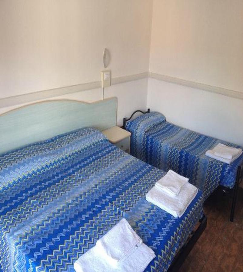 Hotel Carol Cesenatico Chambre photo